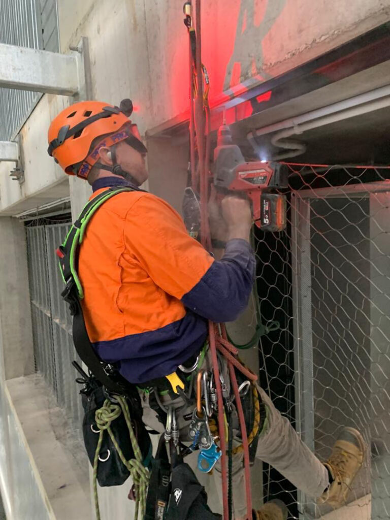 2cf17471-6b1e-4afb-9a9b-3ff7789cec51