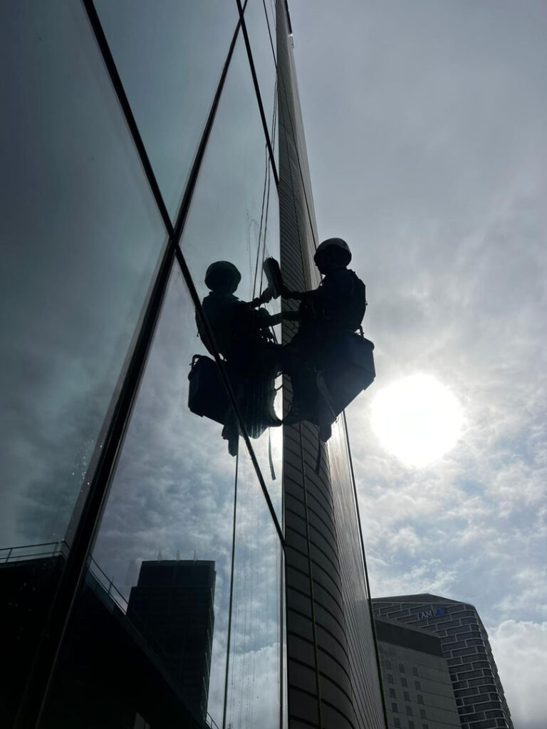 PHOTO-2024-12-09-20-40-16 5